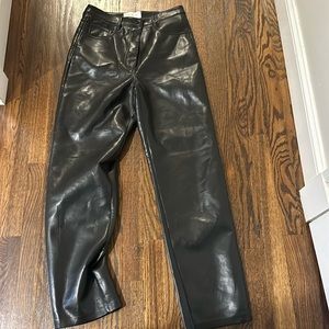 Aritzia vegan leather size 8